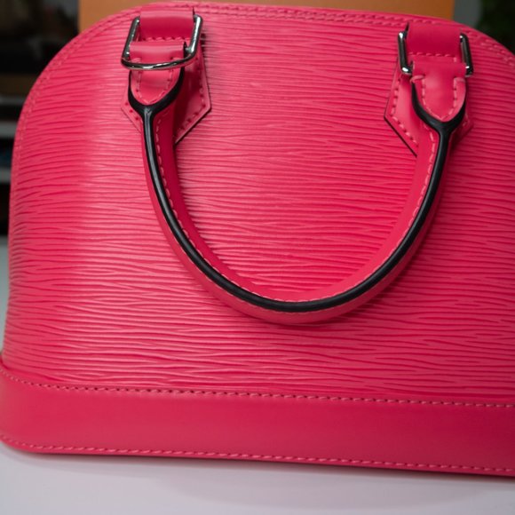 Louis Vuitton Epi Alma BB Dragon Fruit (Discontinued Color) - Picture 13 of 14